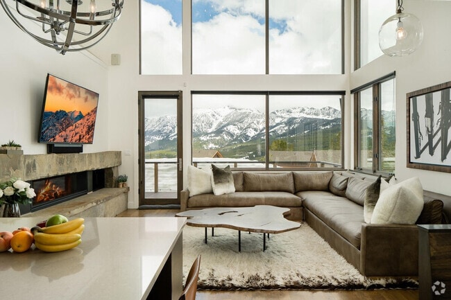 Building Photo - 6 Silver Peaks Dr Rental
