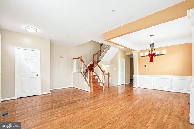 Photo - 13711 Dunbar Terrace