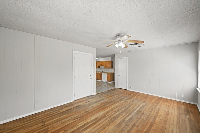 Photo - 1201 Orrel Dr