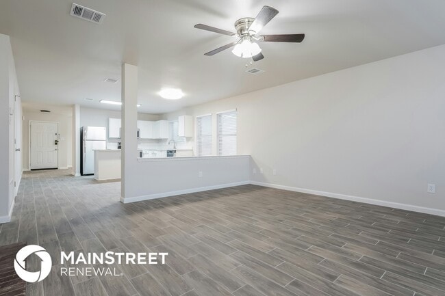 Photo - 2213 Midbury Dr