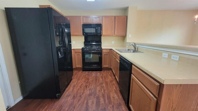 Photo - 1216 Shadow Creek Blvd