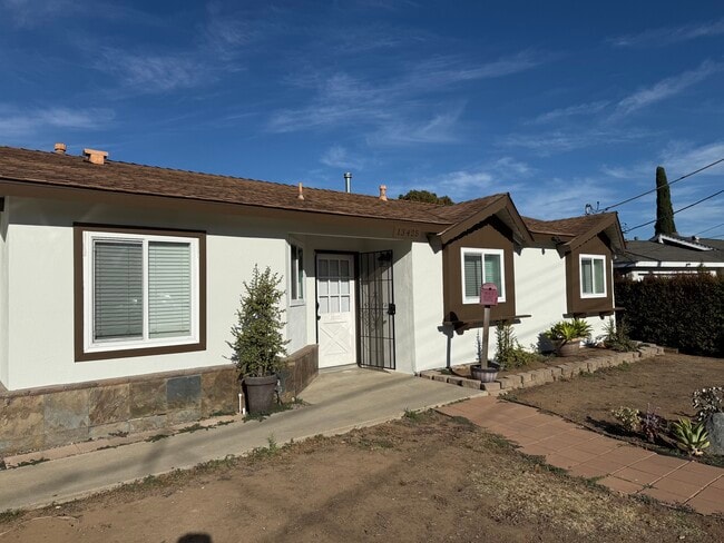 Photo - 13425 Standish Dr
