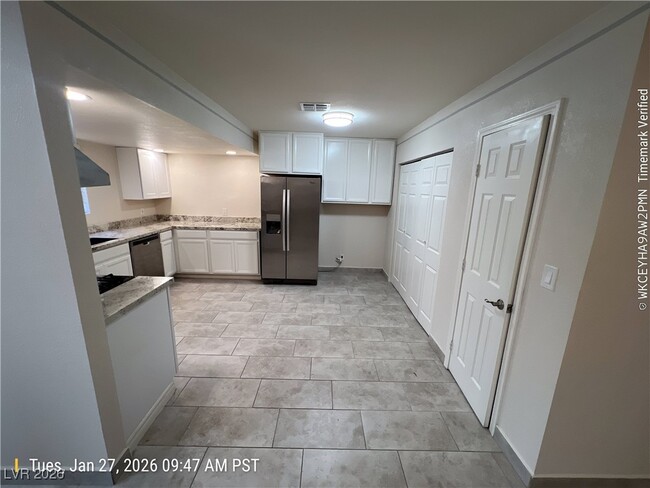 Photo - 6731 W Charleston Blvd Unidad 2