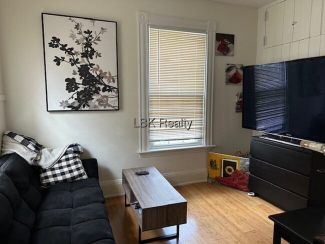 Photo - 9 Mt Ida St Condo Unit 2