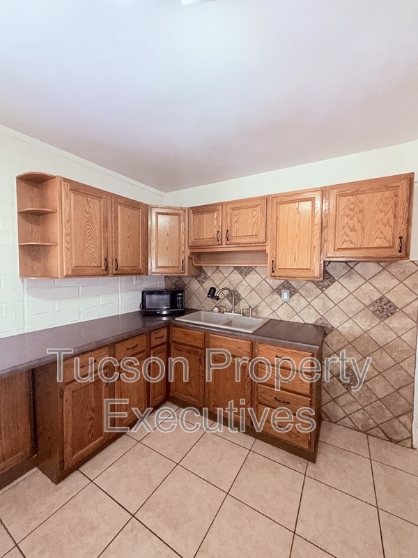 Photo - 3626 E Sylvane St