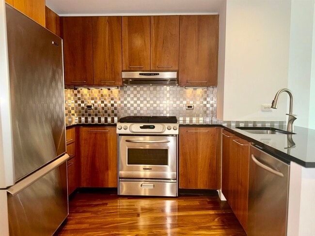 Photo - 25 Hudson St Unit # 712