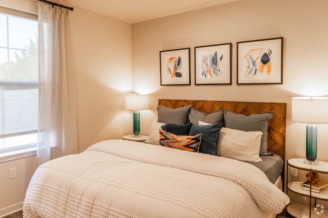 2BR, 2BA - 1,241SF - Bedroom