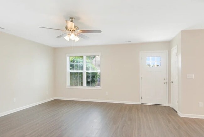 Photo - 3705 Wyndcliff Court