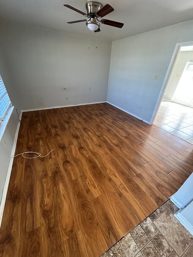 Photo - 13324 Shahan Dr