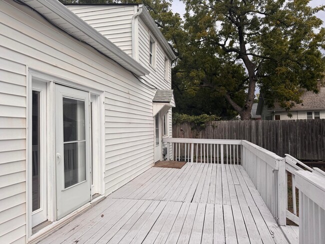 Photo - 1506 Spring St