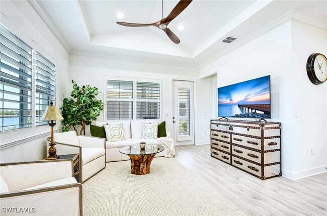 Photo - 6984 Saona CT