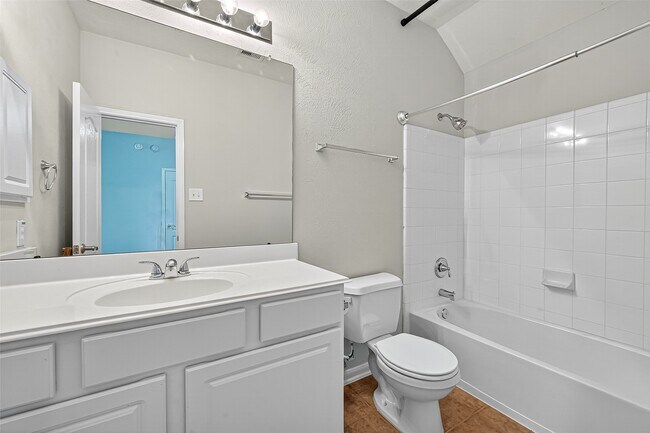 Photo - 3714 Auburn Grove Cir