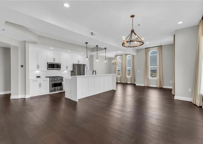 Photo - 3810 N Mulberry Dr Unit 301
