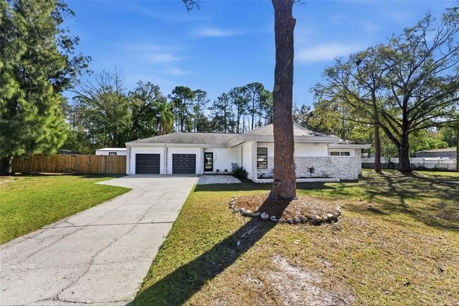 Photo - 1566 Woodfield Ct