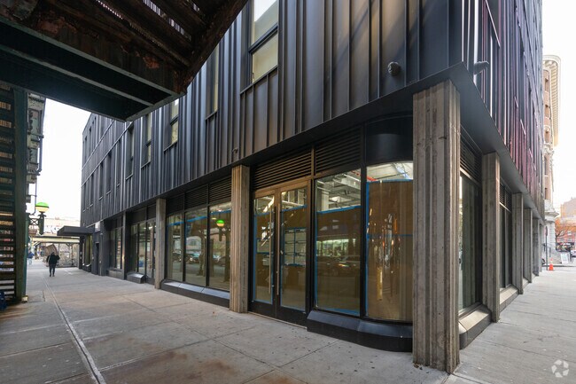 Photo - 312 Broadway