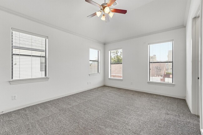 Photo - 2305 Bastrop St Unit A