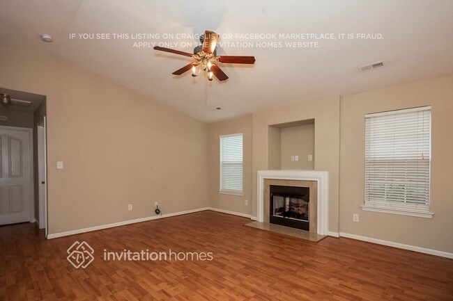 Photo - 5733 Shining Oak Ln
