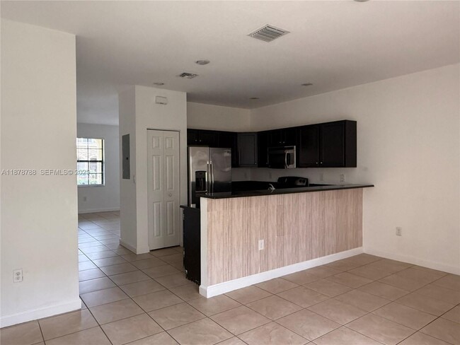 Photo - 3204 SE 5th Ct