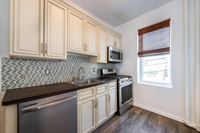 Photo - 6114 Highland Pl Unit 1B