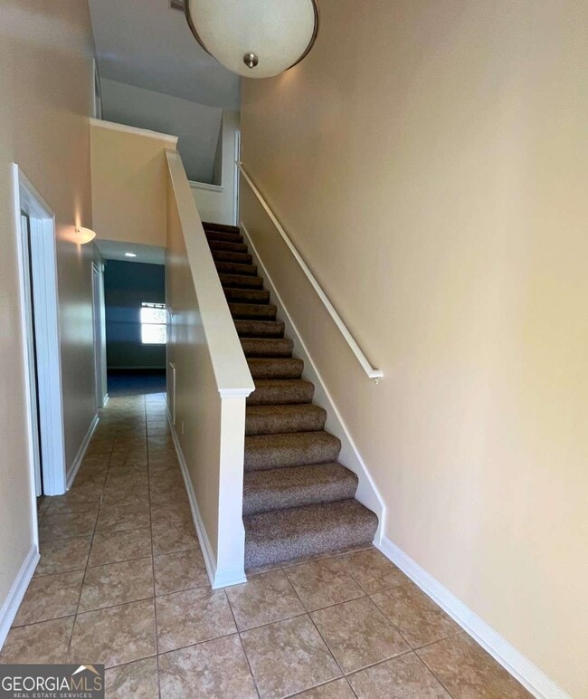Photo - 303 Gary Cir