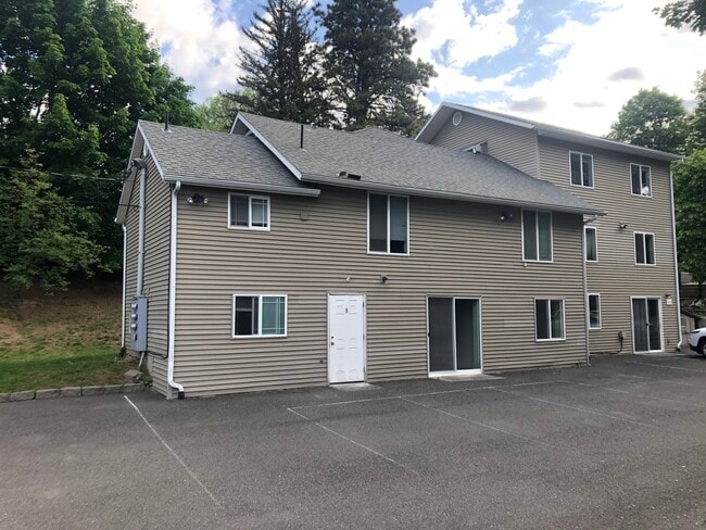 Photo - 1235 NE Lybecker Rd