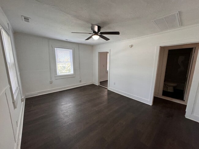 Photo - 3 Bedroom 1 Bath House in Columbia!
