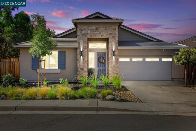 Building Photo - 39 Pato Ln