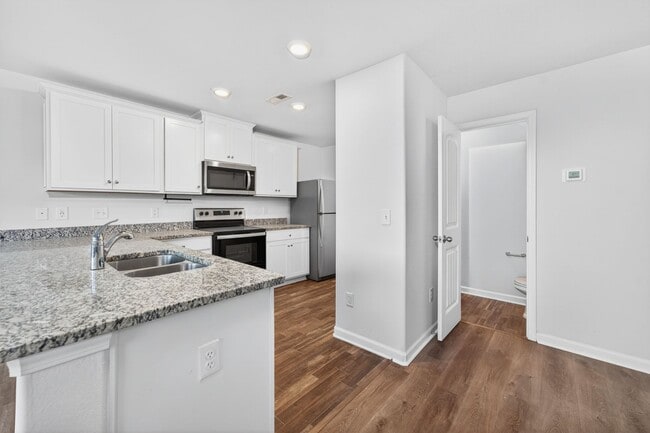 Photo - Available now! Stunning 3-Bedroom Home in Meredith Woods