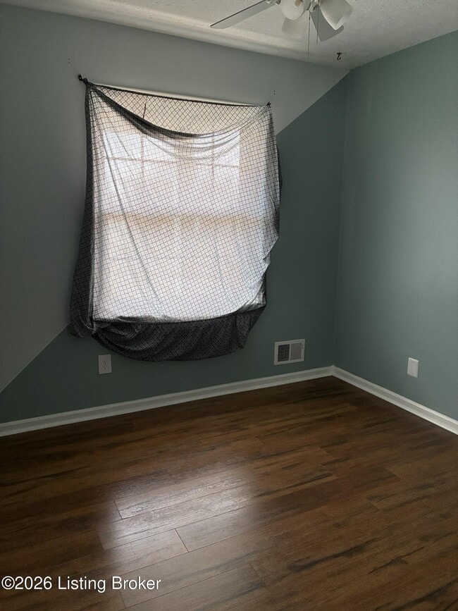 Photo - 3307 Chinquapin Ln