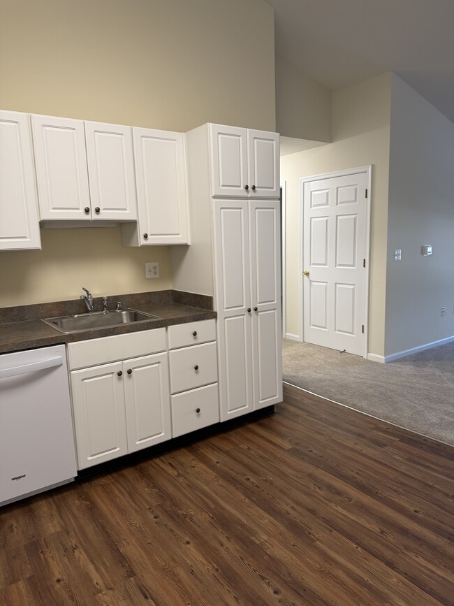 Kitchen - 26 Bella Vita Ct Unit 3D