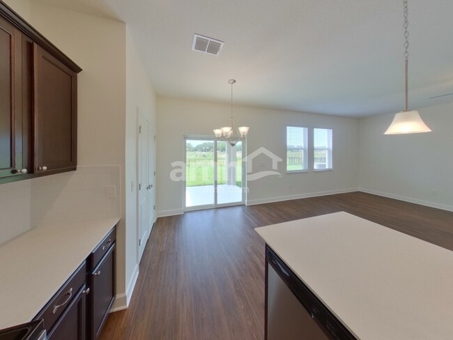 Photo - 1045 Island Pond Dr