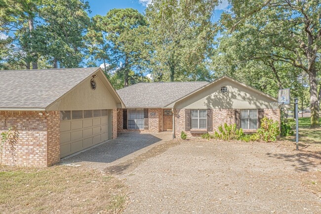 Photo - 10926 Mosswood Dr