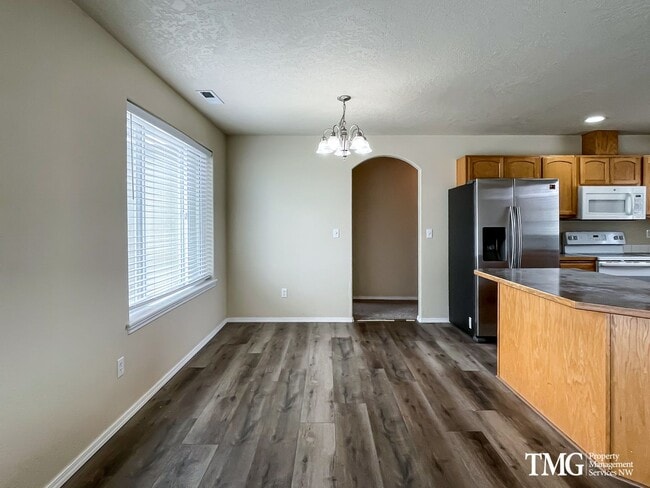 Photo - 3BD Ranch in Desirable Pasco Neighborhood