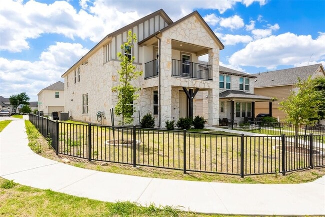 Photo - 218 Glass Mountains Wy