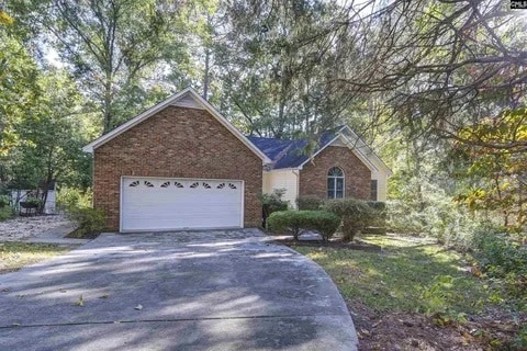 Photo - 105 Amick St