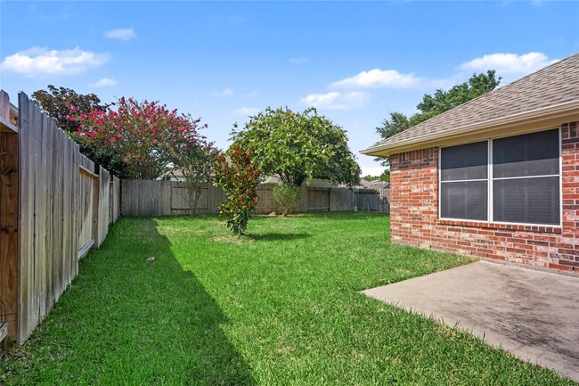 Photo - 15403 Court Green Trail