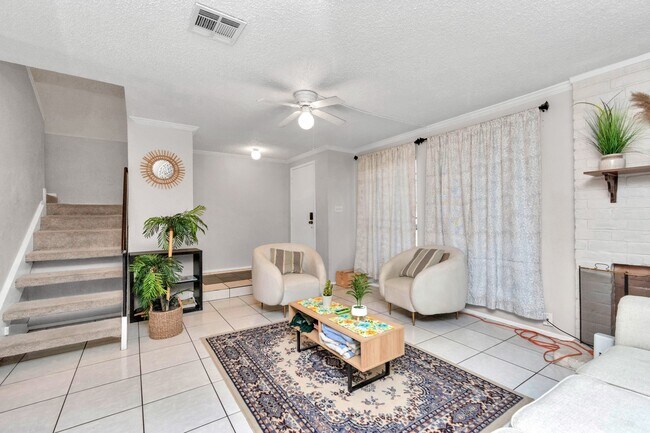 Photo - 5837 W Sunforest Dr