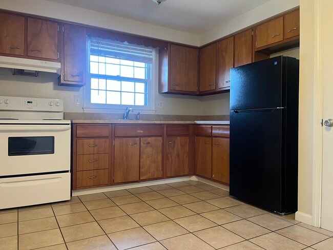 Photo - 43 Charter Oak St Unit D