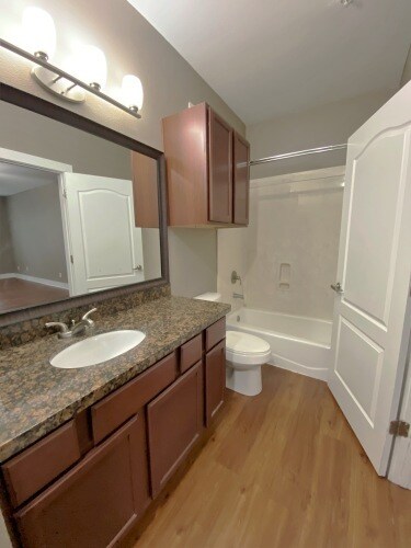 Photo - 424 Tauber St