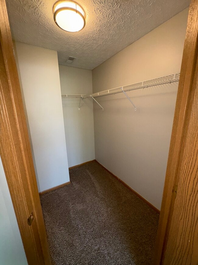 1.1 Bedroom Closet