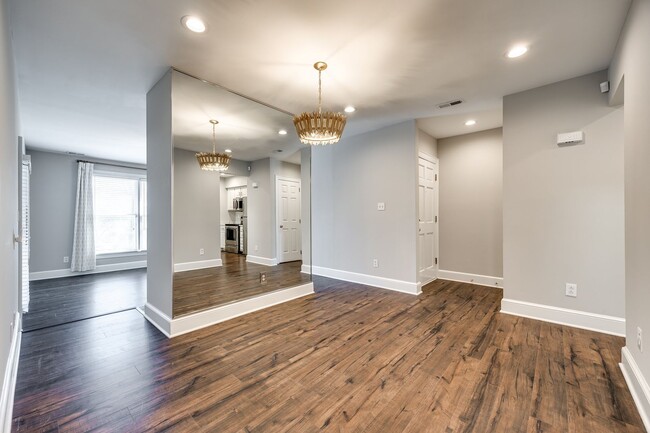 Photo - Hard to find Myers Park 2 bed 2 bath 1st floor Gem!
