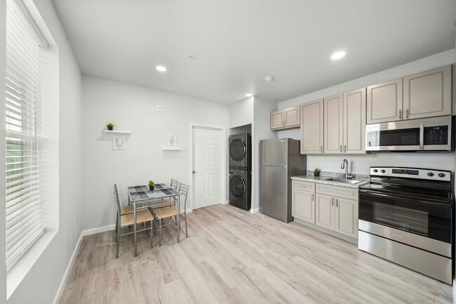 Photo - 2805 Church St Unit A