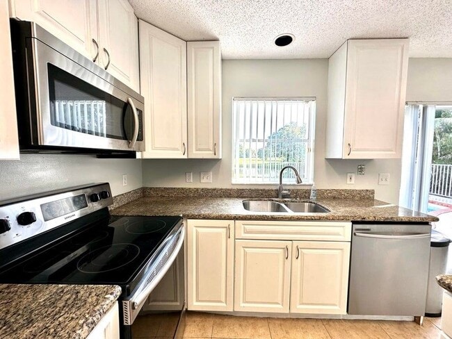 Photo - 2698 Linkside Dr