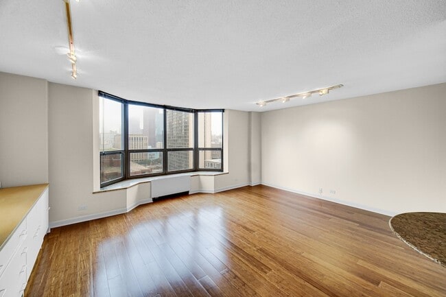 Photo - 899 S Plymouth Ct Unit 1602