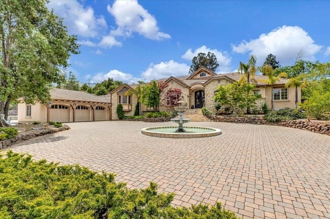 Photo - 15219 Sobey Rd