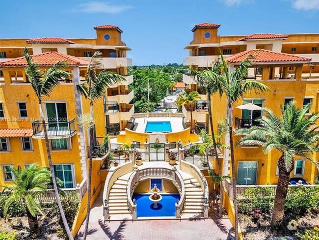 Building Photo - 8888 Collins Ave Unit 8888 W Collins Ave appt 113