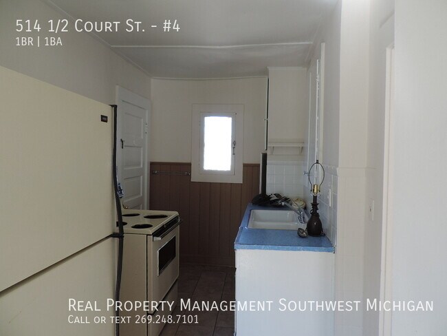 Photo - 514 1/2 Court St.-#4 Unit #4