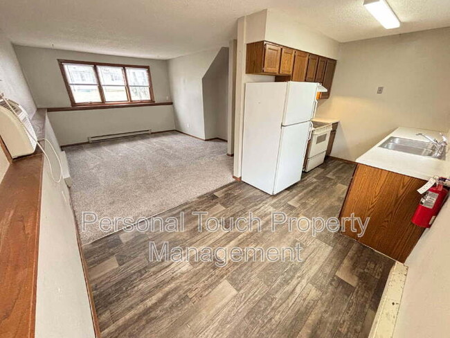 Photo - 1422 6th Ave N House