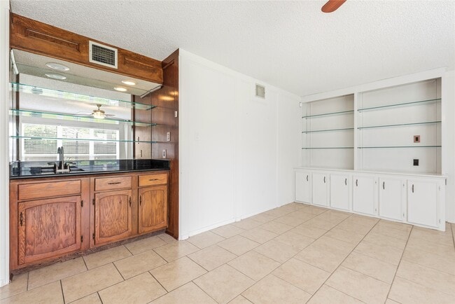 Photo - 21431 Park Bend Dr