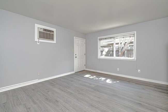 Photo - 547-547 I St Unit 545 I Street